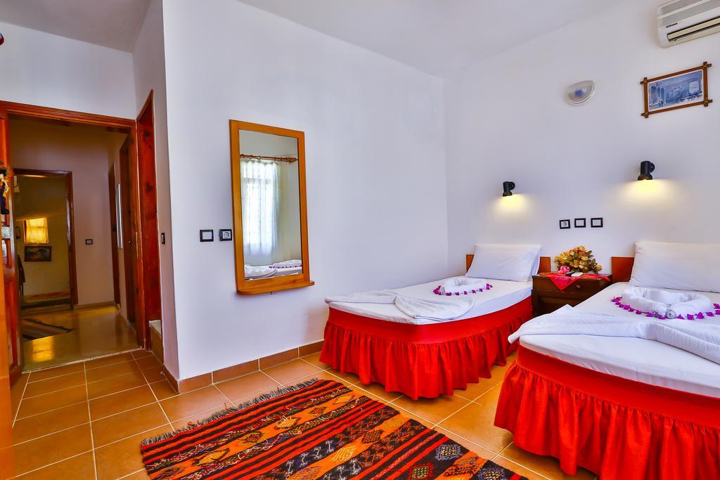 Ani Pension Hotel Kaş Bilik gambar