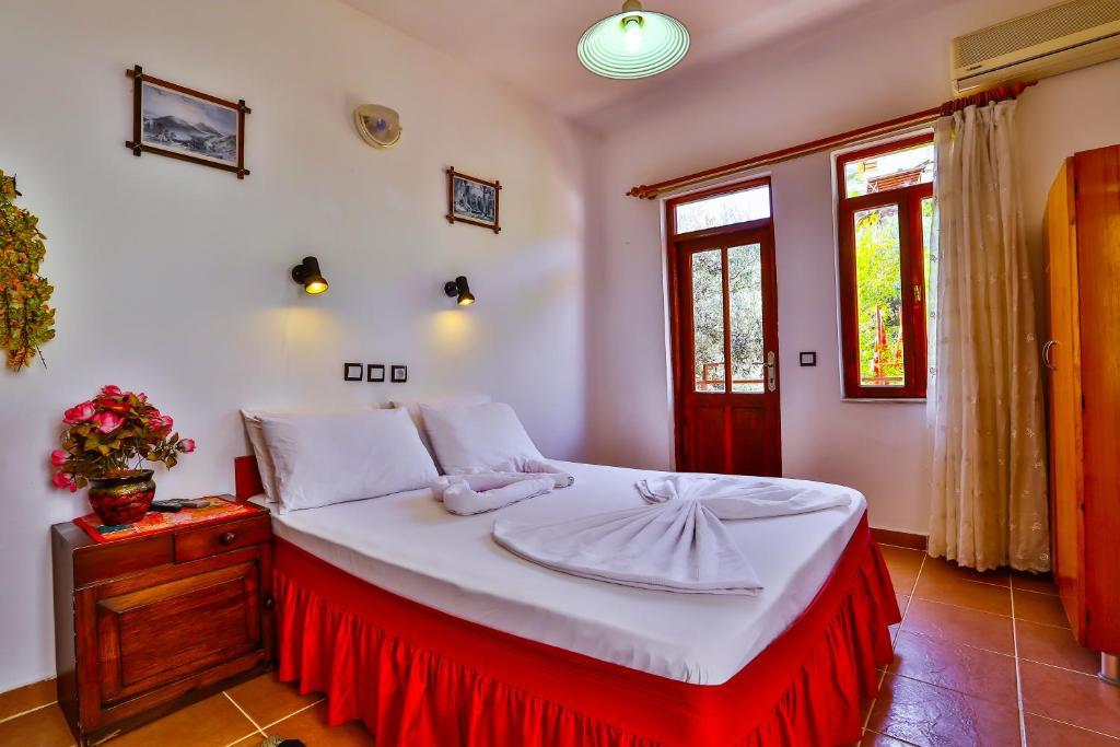 Ani Pension Hotel Kaş Bilik gambar